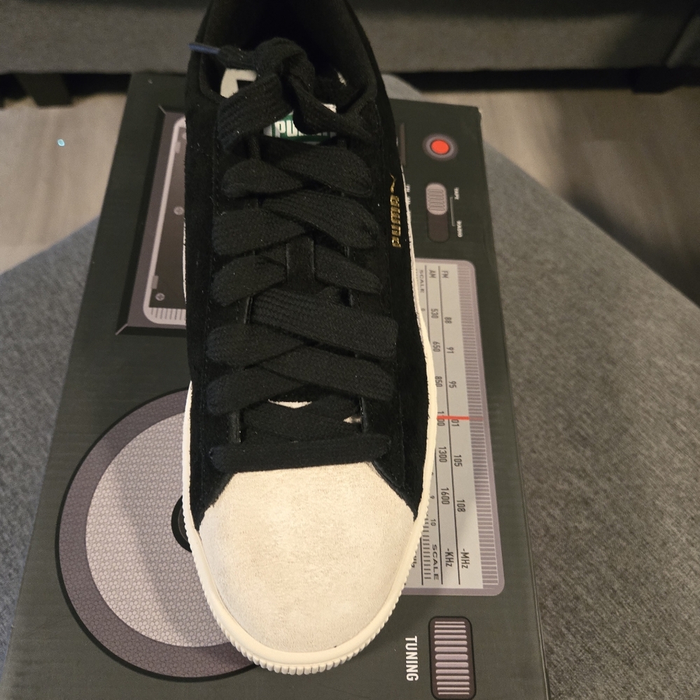 MENS PUMA   CLASSIC LIMITED EDITION  TAPE DECK  MENS 11.5